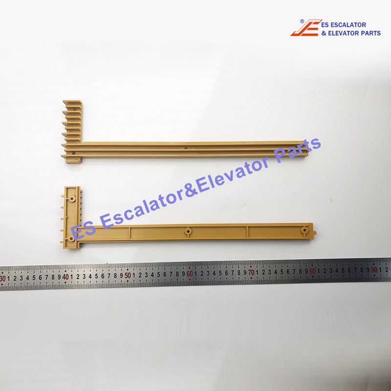 YS013B521C Escalator Step Border Color:Yellow Use For Mitsubishi