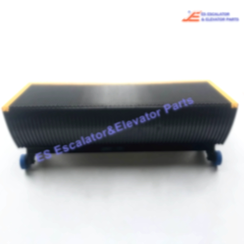 SCE00009 Escalator Step 800mm Black Yellow Plastic Edge On Three Sides